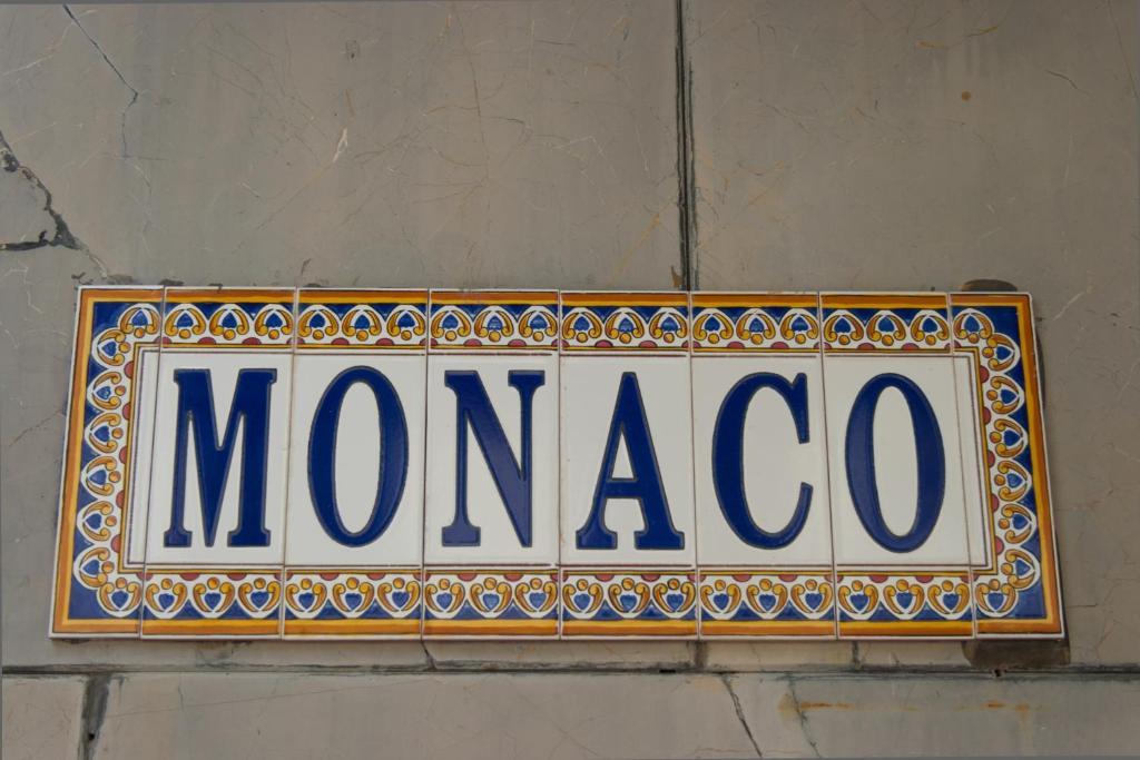 Отель Residencial Monaco Фуншал Экстерьер фото